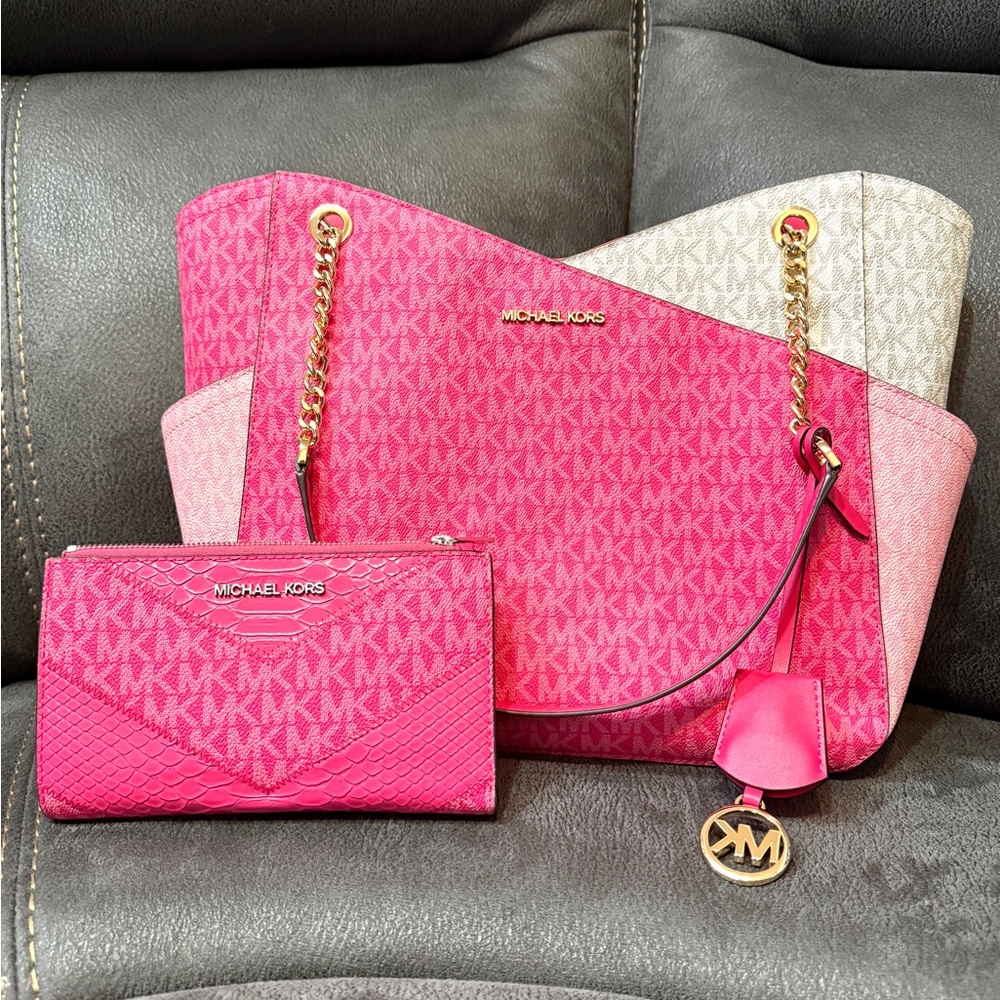 Michael Kors Pink and Cream Shoulder Bag with Wallet